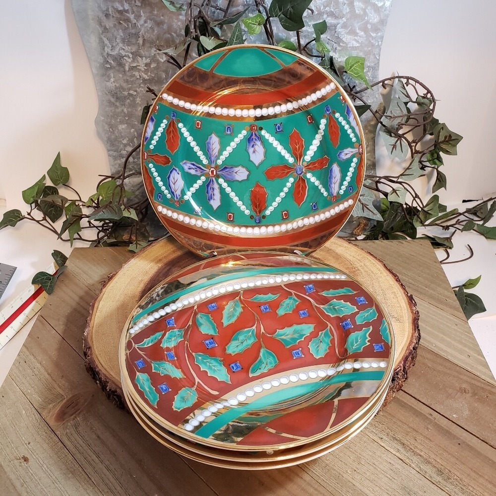 Set of 4 "Email de Lamoges" decore a la main (hand decorated) dessert plates